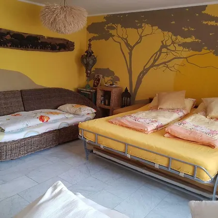 Rodenkirchen Living アパート